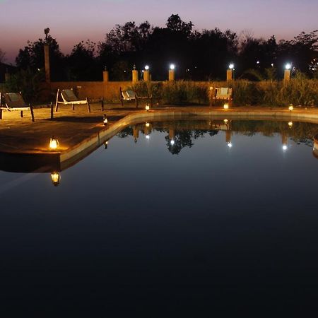 Kanha Village Eco Resort Exterior foto